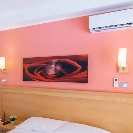 Crossing - & Comforts Catânia