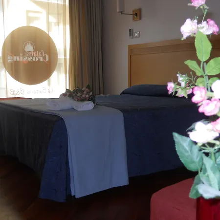 Crossing - & Comforts 4* קטאניה