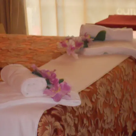 Crossing - & Comforts