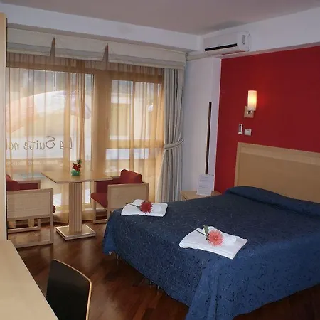 Crossing - & Comforts Bed & Breakfast