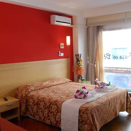 Crossing - & Comforts Oda ve Kahvaltı 4*