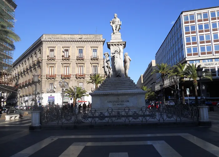 舒适客房卡塔尼亚克鲁森住宿加早餐酒店 住宿加早餐酒店 卡塔尼亚