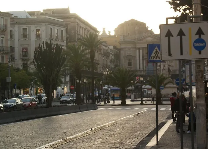 住宿加早餐酒店 舒适客房卡塔尼亚克鲁森住宿加早餐酒店 4*