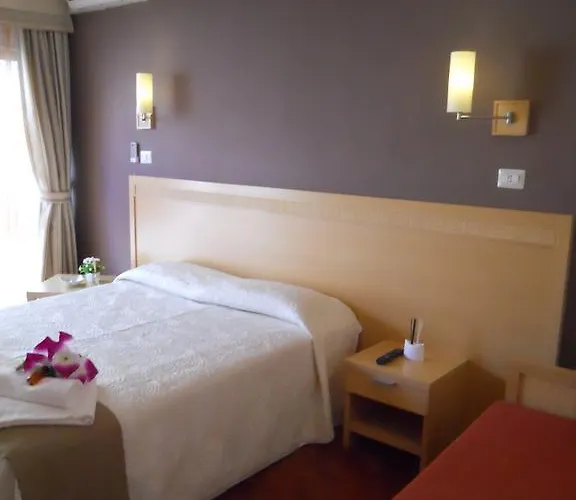 舒适客房卡塔尼亚克鲁森住宿加早餐酒店