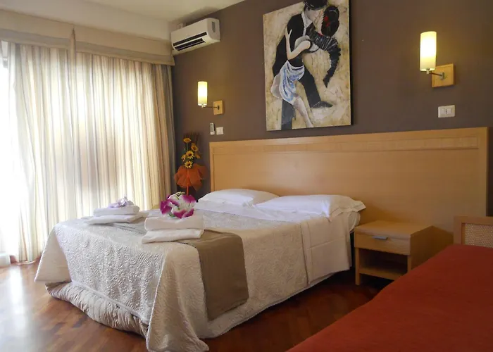 住宿加早餐酒店 舒适客房卡塔尼亚克鲁森住宿加早餐酒店 卡塔尼亚